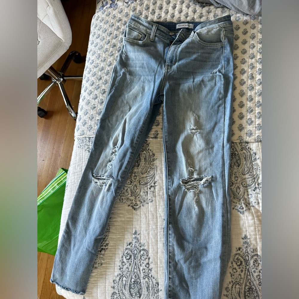 Ripped jeans